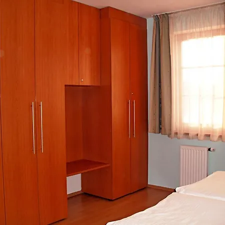 Apartman Eliska Apartament *